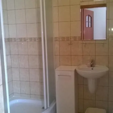 Sunset Bed & Breakfast Karwia